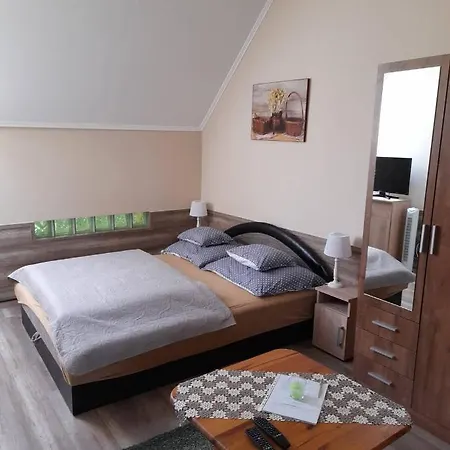 Fonagy Konukevi Nagyvisnyó
